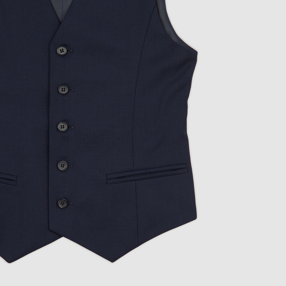 Medium 555 16263407 405 3