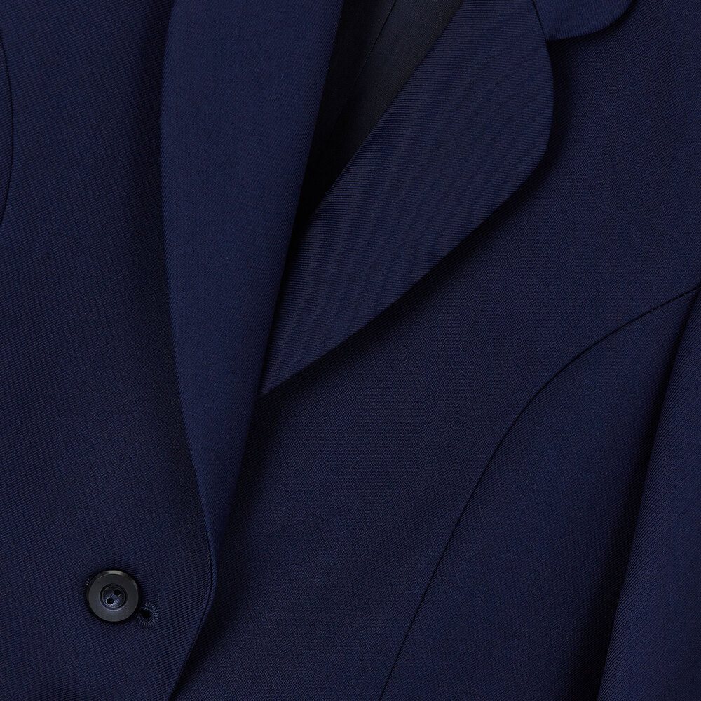 Medium 555 14299518 405     00 3