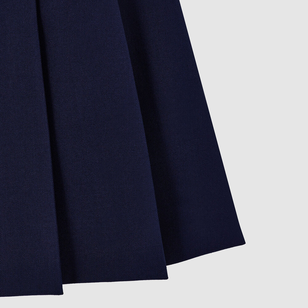 Medium 555 55554518 405     00 4