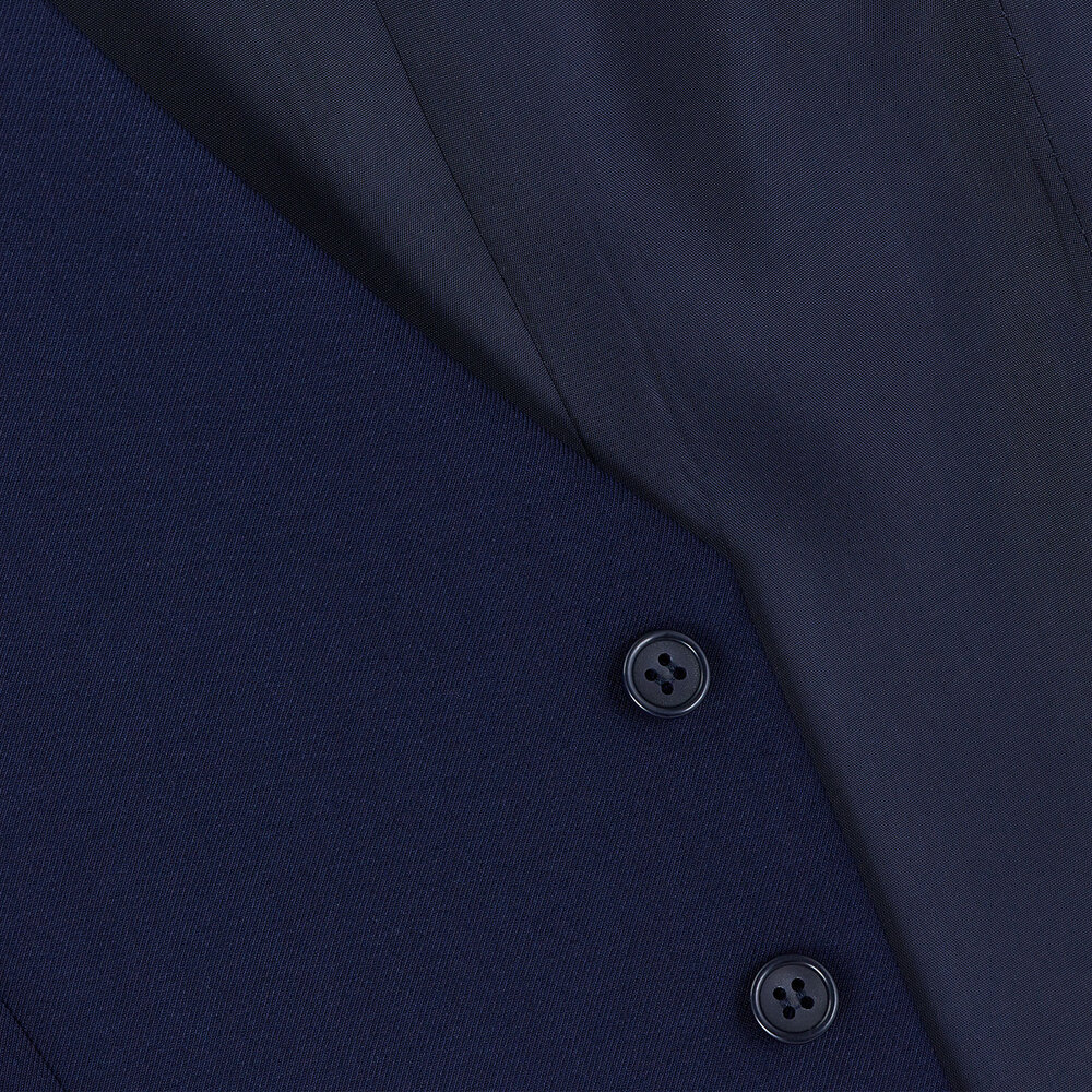 Medium 555 16263518 405     00 5