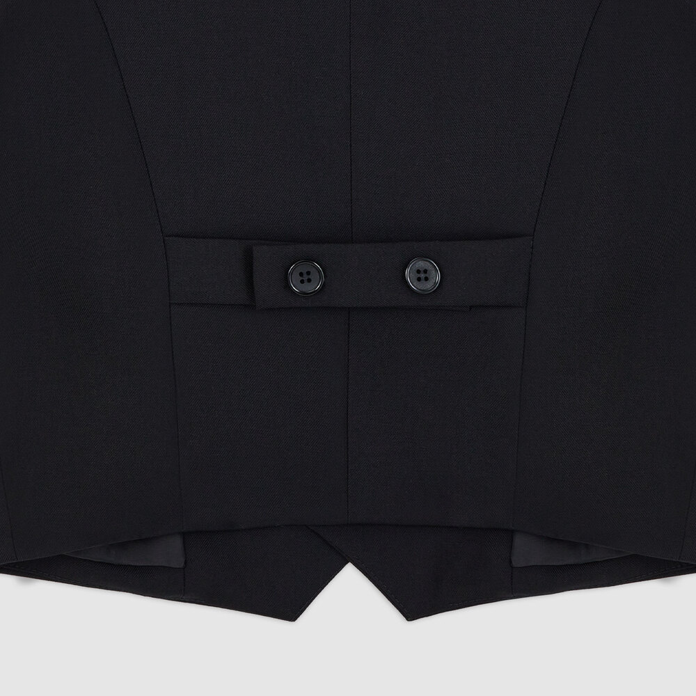 Medium 555 16557518 407     00 4