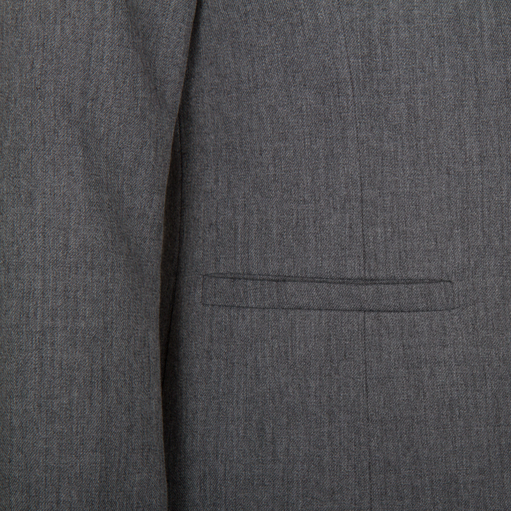 Medium 555 14187     001     00 4