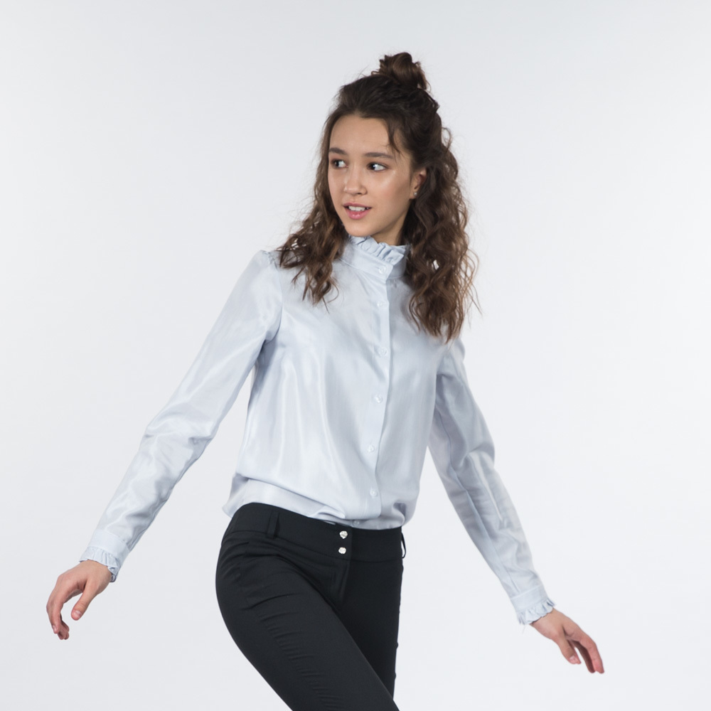 Medium 555 03140295 40 164 4542