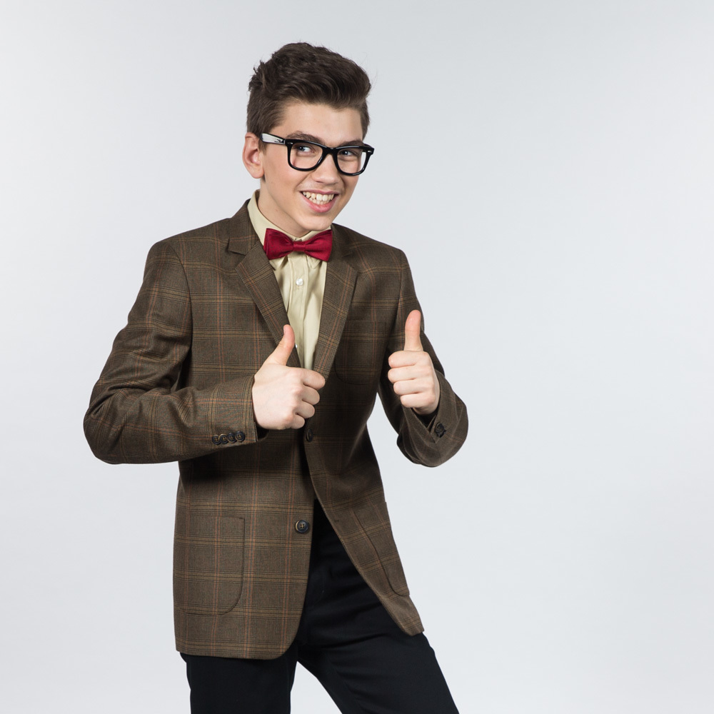 Medium 555 12325031 40 170 5405