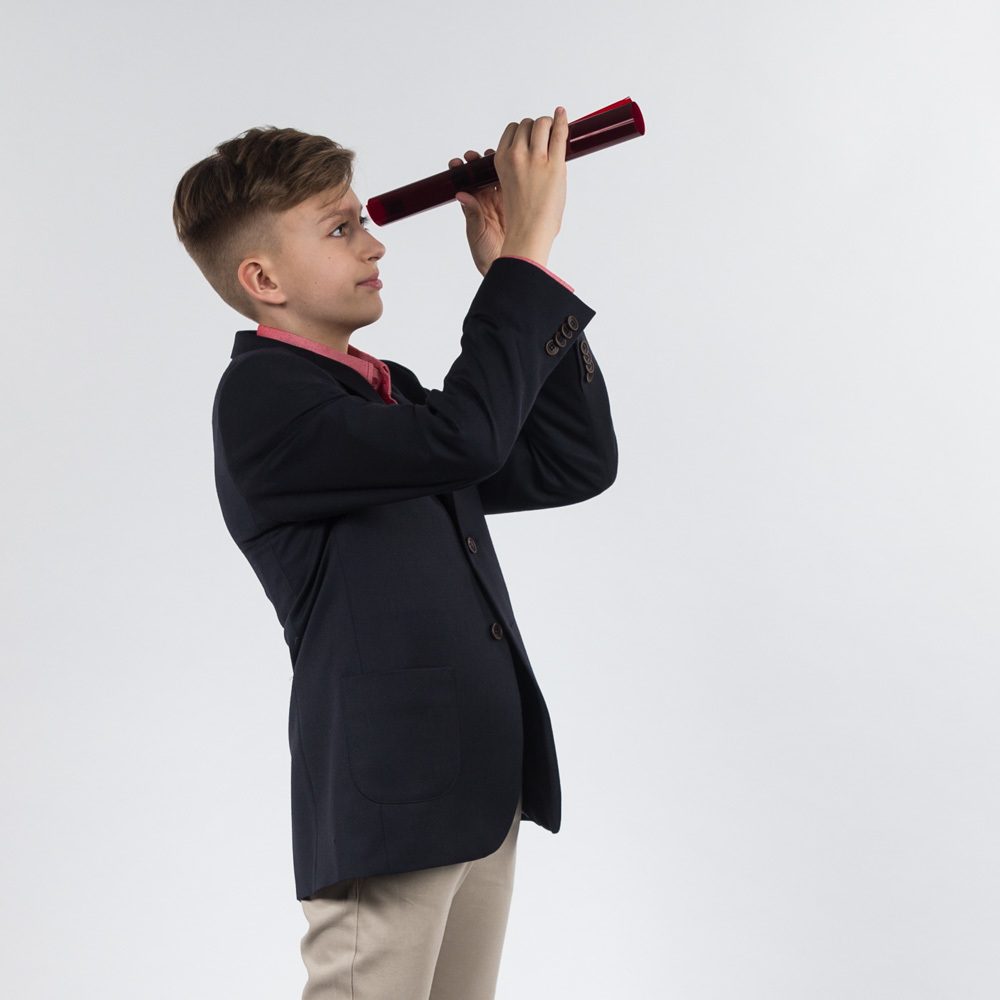 Medium 555 12325017 36 152 6846