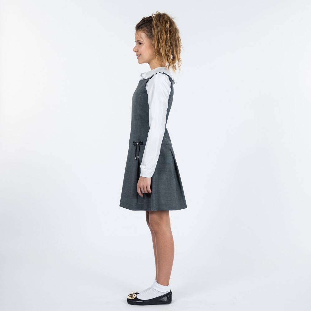 Medium 555 52314248 ser 0057