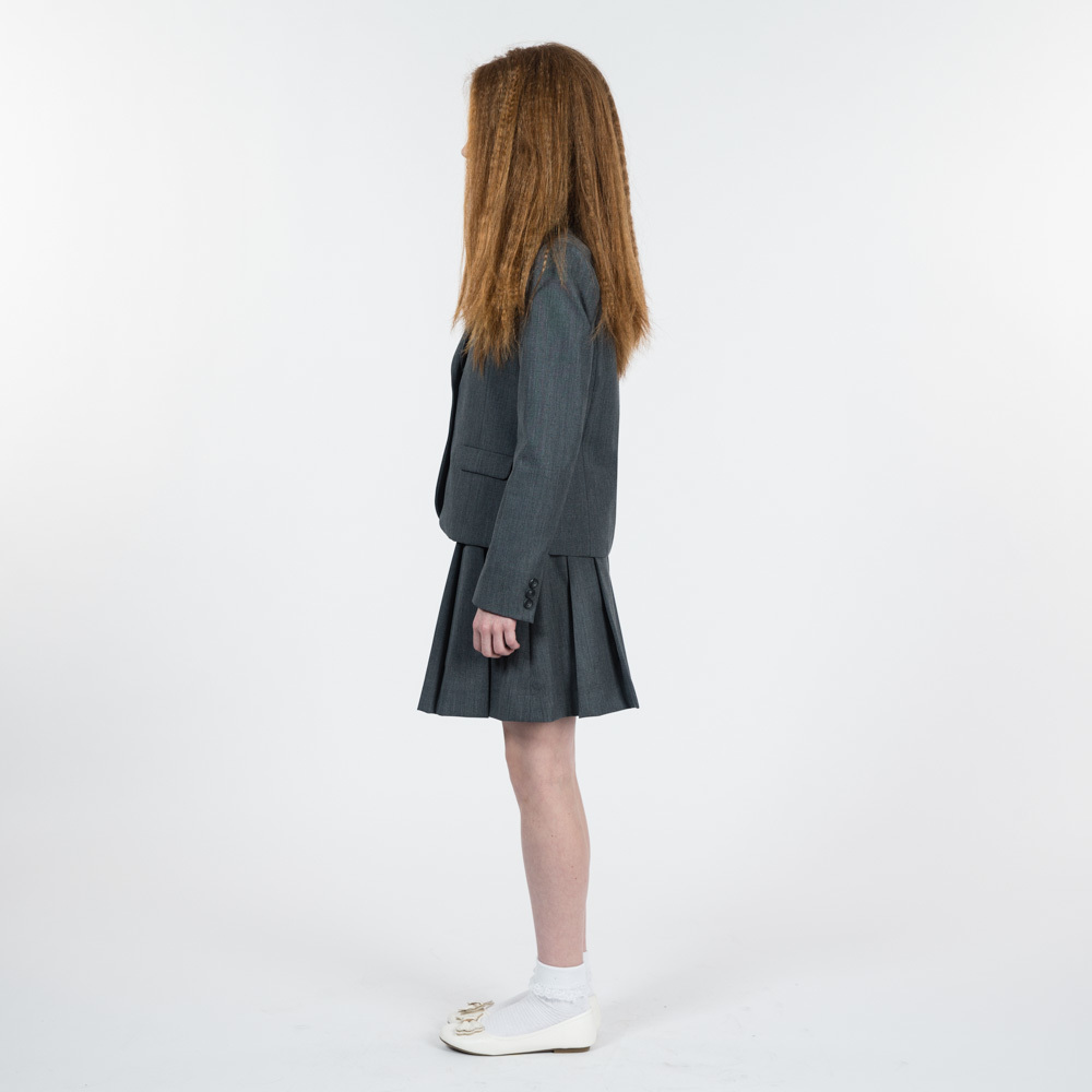 Medium 555 14229391 ser 