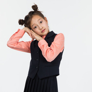 Жилет прилегающего силуэта на подкладке, темно-синий цвет