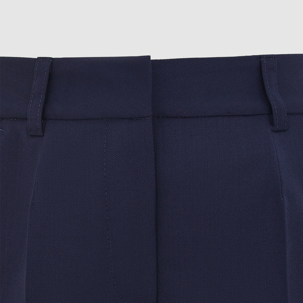 Medium 555 24447.407     00 3