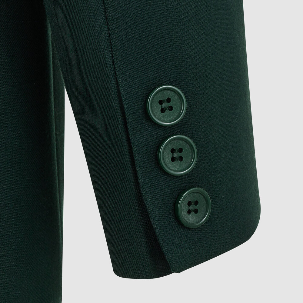 Medium 555 12264518 408     00 4